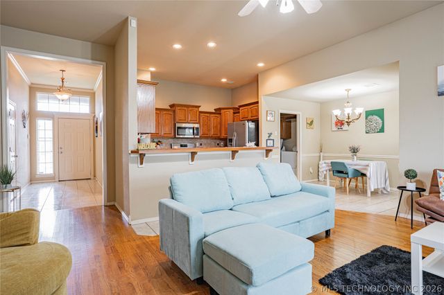 12129 N 108th Avenue E, Collinsville, OK 74021
