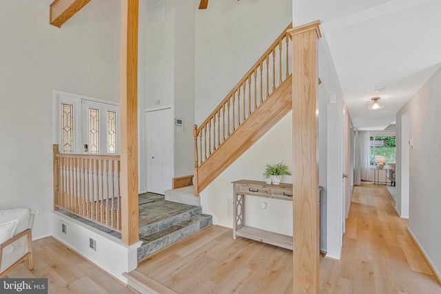 116 SUGARLAND RUN DR, Sterling, VA 20164