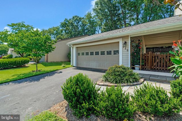 116 SUGARLAND RUN DR, Sterling, VA 20164