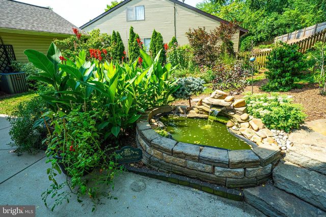 116 SUGARLAND RUN DR, Sterling, VA 20164