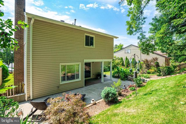 116 SUGARLAND RUN DR, Sterling, VA 20164