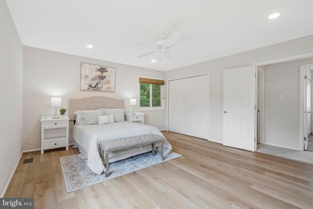 116 SUGARLAND RUN DR, Sterling, VA 20164