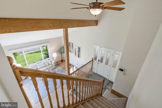 116 SUGARLAND RUN DR, Sterling, VA 20164