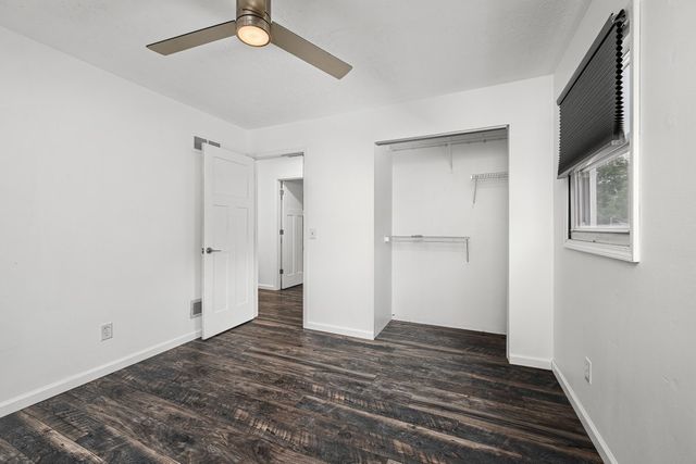 2510 E Crest Avenue, Bettendorf, IA 52722