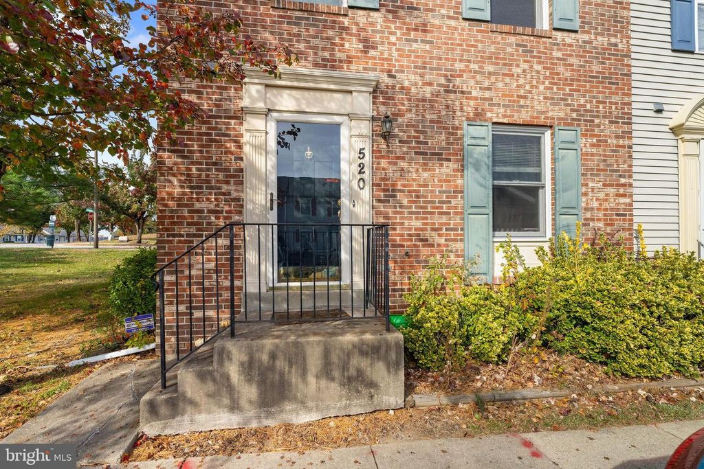 520 KINGDOM CT, Odenton, MD 21113