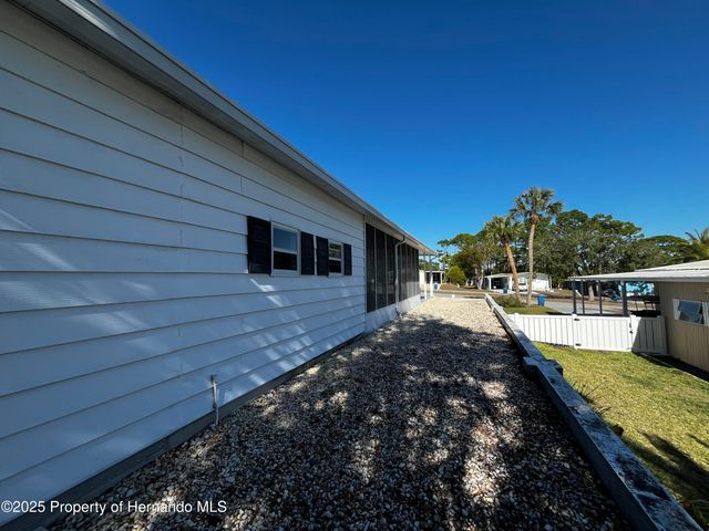 14456 Brookridge Boulevard, Spring Hill, FL 34613