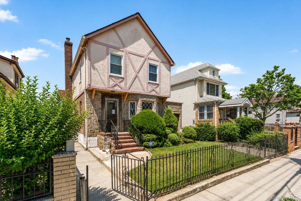 128-17 115th Avenue, South Ozone Park, NY 11420