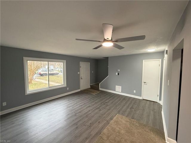 959 S Club House RD, Virginia Beach, VA 23452