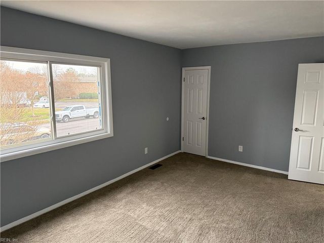 959 S Club House RD, Virginia Beach, VA 23452