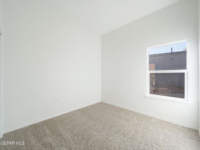 1413 Ruben Orozco Sr Street, Socorro, TX 79927