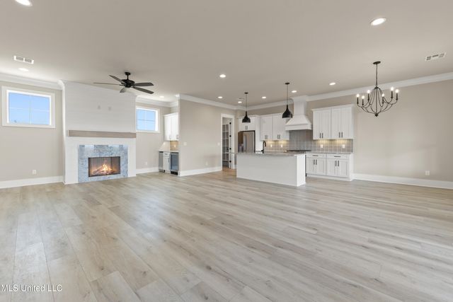 1324 Enos Street, Diamondhead, MS 39525