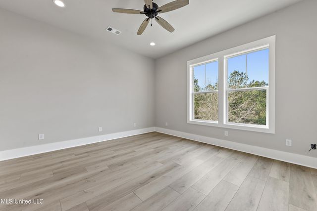 1324 Enos Street, Diamondhead, MS 39525