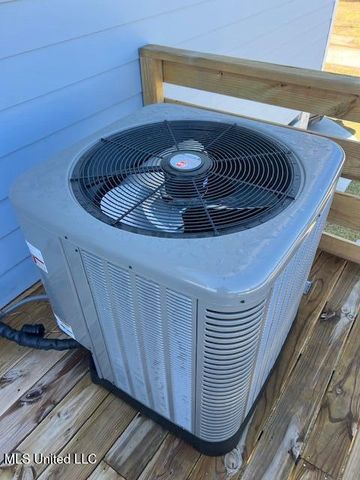 1324 Enos Street, Diamondhead, MS 39525