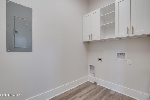 1324 Enos Street, Diamondhead, MS 39525