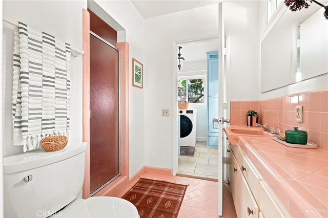 1019 Delaware Road, Burbank, CA 91504