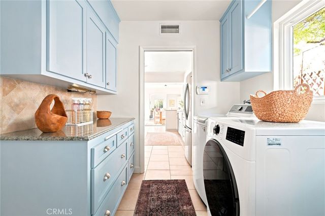 1019 Delaware Road, Burbank, CA 91504
