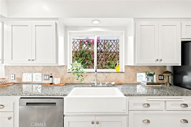 1019 Delaware Road, Burbank, CA 91504