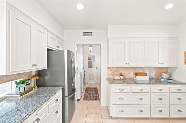 1019 Delaware Road, Burbank, CA 91504