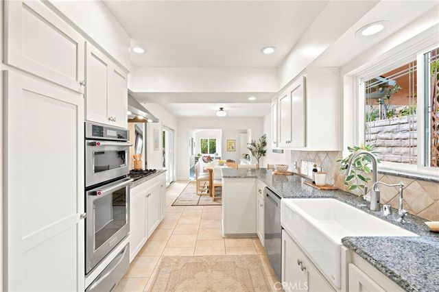 1019 Delaware Road, Burbank, CA 91504