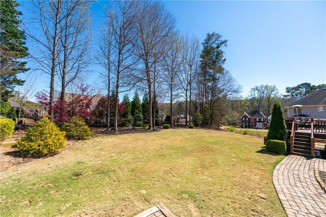 1640 Pinetree Pass Lane SW, Lilburn, GA 30047