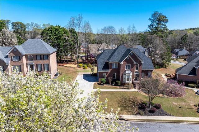 1640 Pinetree Pass Lane SW, Lilburn, GA 30047