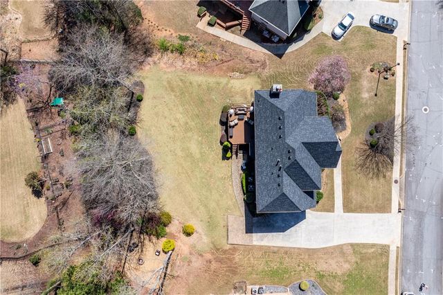1640 Pinetree Pass Lane SW, Lilburn, GA 30047