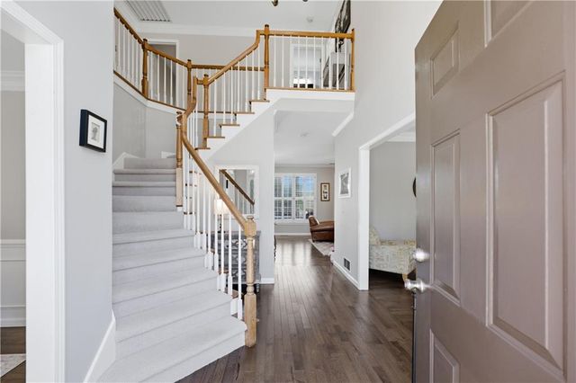 1640 Pinetree Pass Lane SW, Lilburn, GA 30047