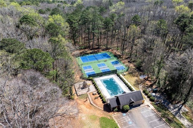 1640 Pinetree Pass Lane SW, Lilburn, GA 30047