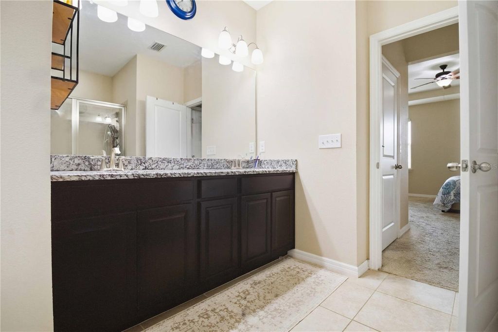 Image 19 of property listing at 444 TIERRA VERDE WAY, Bradenton, FL 34212
