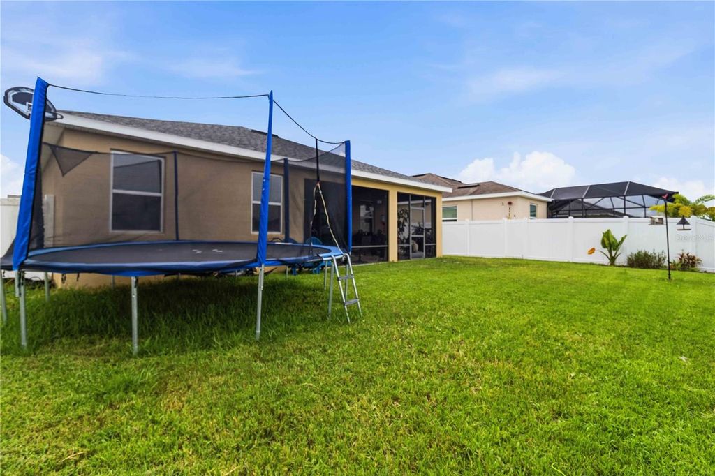 Image 33 of property listing at 444 TIERRA VERDE WAY, Bradenton, FL 34212