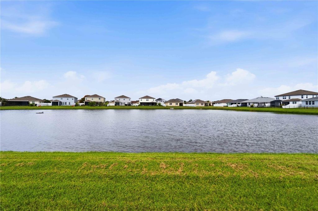Image 36 of property listing at 444 TIERRA VERDE WAY, Bradenton, FL 34212