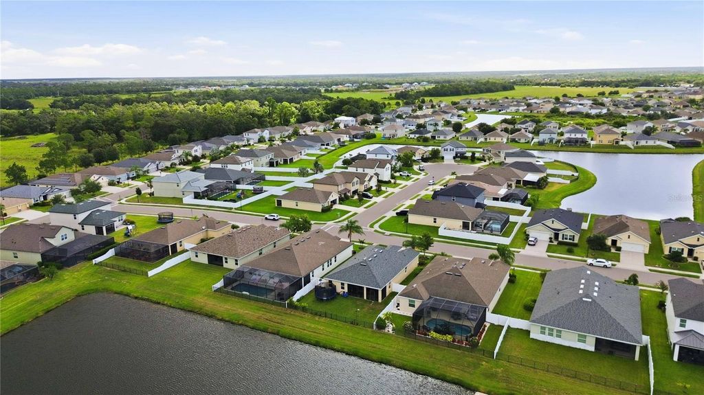 Image 53 of property listing at 444 TIERRA VERDE WAY, Bradenton, FL 34212