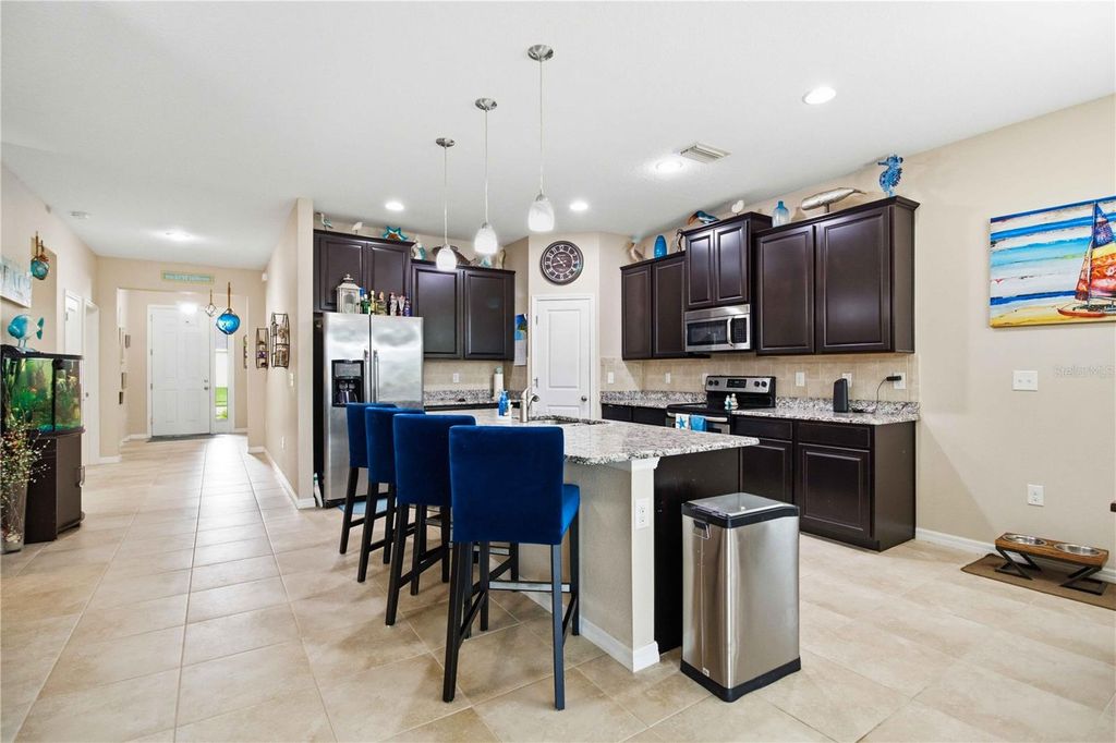 Image 8 of property listing at 444 TIERRA VERDE WAY, Bradenton, FL 34212