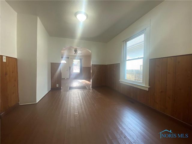 715 Raymer Boulevard, Toledo, OH 43605