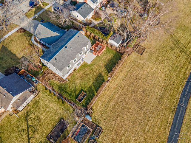 669 E Carpenter Drive, Palatine, IL 60074