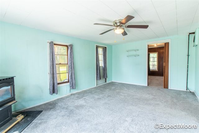 7890 N Maple Hill Road, Howard City, MI 49329