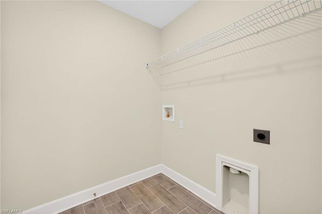 1912 NW 17th ST, Cape Coral, FL 33993