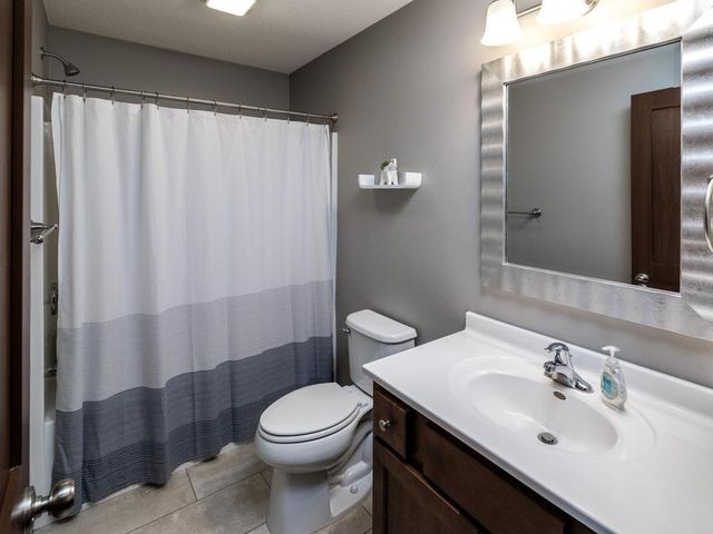 304 Tanager Road, Mankato, MN 56001