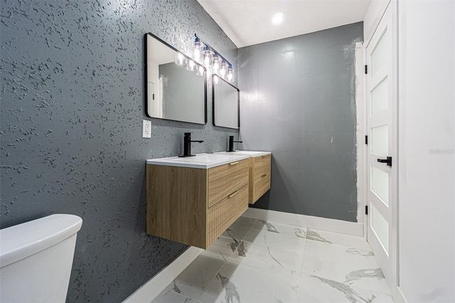 8807 OVERLOOK DRIVE, Wesley Chapel, FL 33545