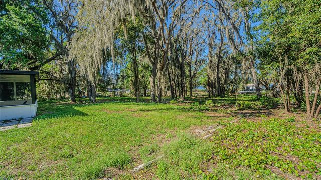 8807 OVERLOOK DRIVE, Wesley Chapel, FL 33545
