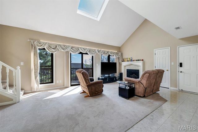 5196 Hollow Wood Court C, St Louis, MO 63128