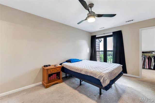 5196 Hollow Wood Court C, St Louis, MO 63128