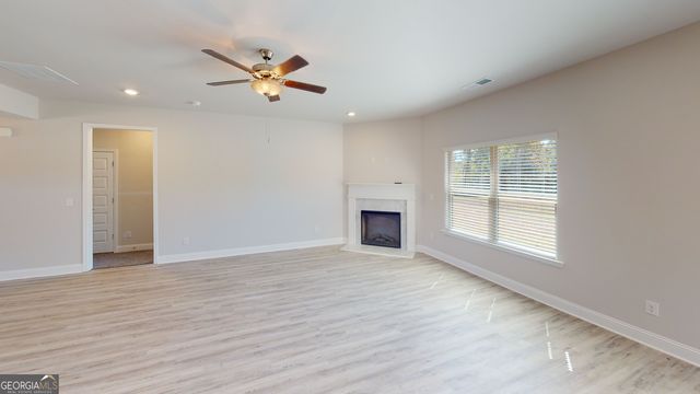 1041 Holliday Pass 24, Griffin, GA 30223