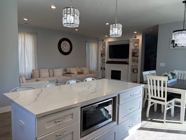 10030 Moody Avenue, Oak Lawn, IL 60453