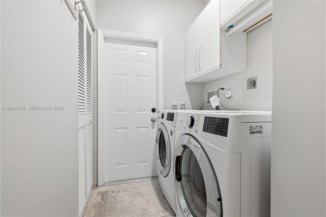 849 Crestview Circle, Weston, FL 33327