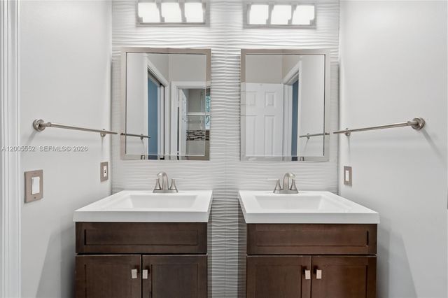 849 Crestview Circle, Weston, FL 33327