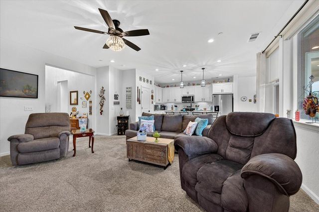 2241 E Monte Verde Court, Visalia, CA 93292