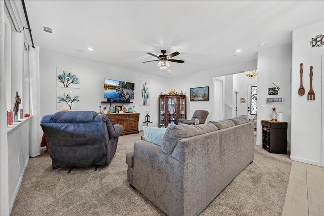 2241 E Monte Verde Court, Visalia, CA 93292