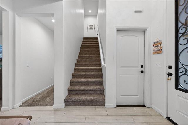 2241 E Monte Verde Court, Visalia, CA 93292