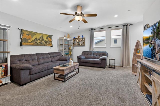 2241 E Monte Verde Court, Visalia, CA 93292